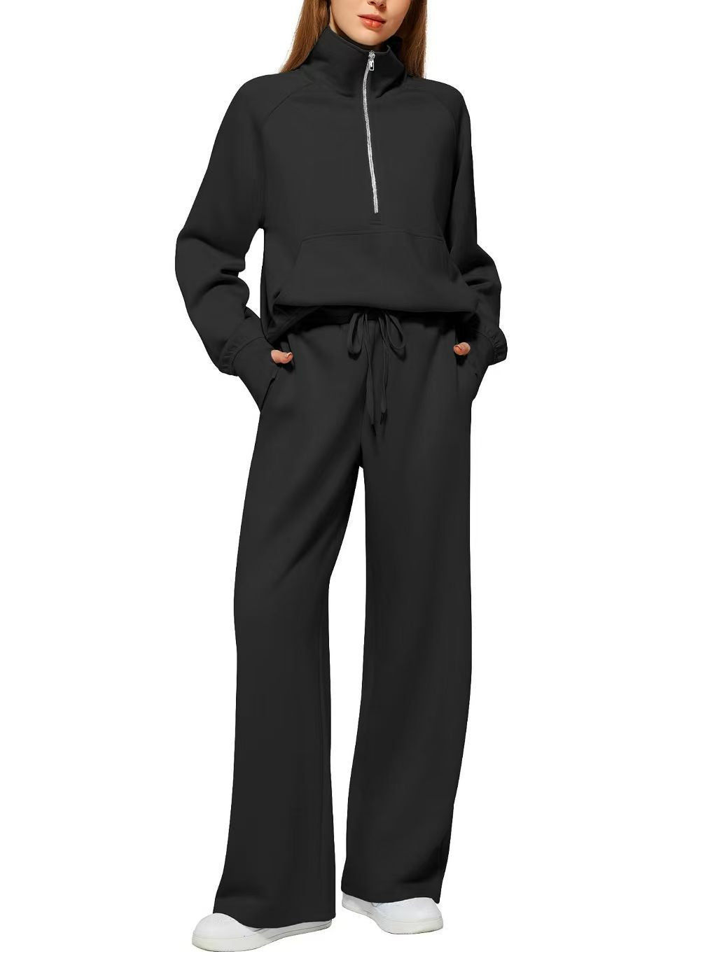 Women's Casual Two-Piece Tracksuit with Chain Detail