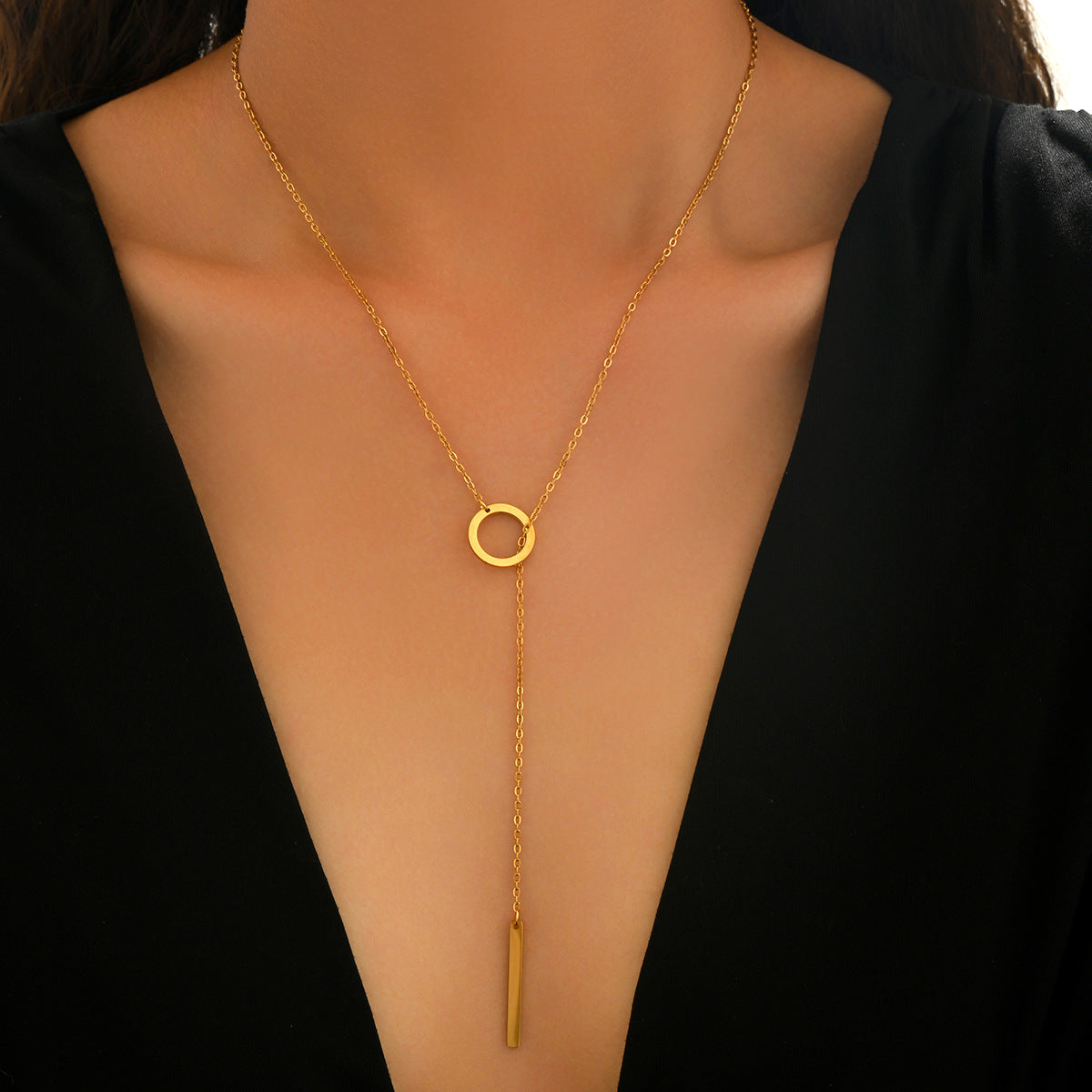 Minimalist Circle Pendant Necklace