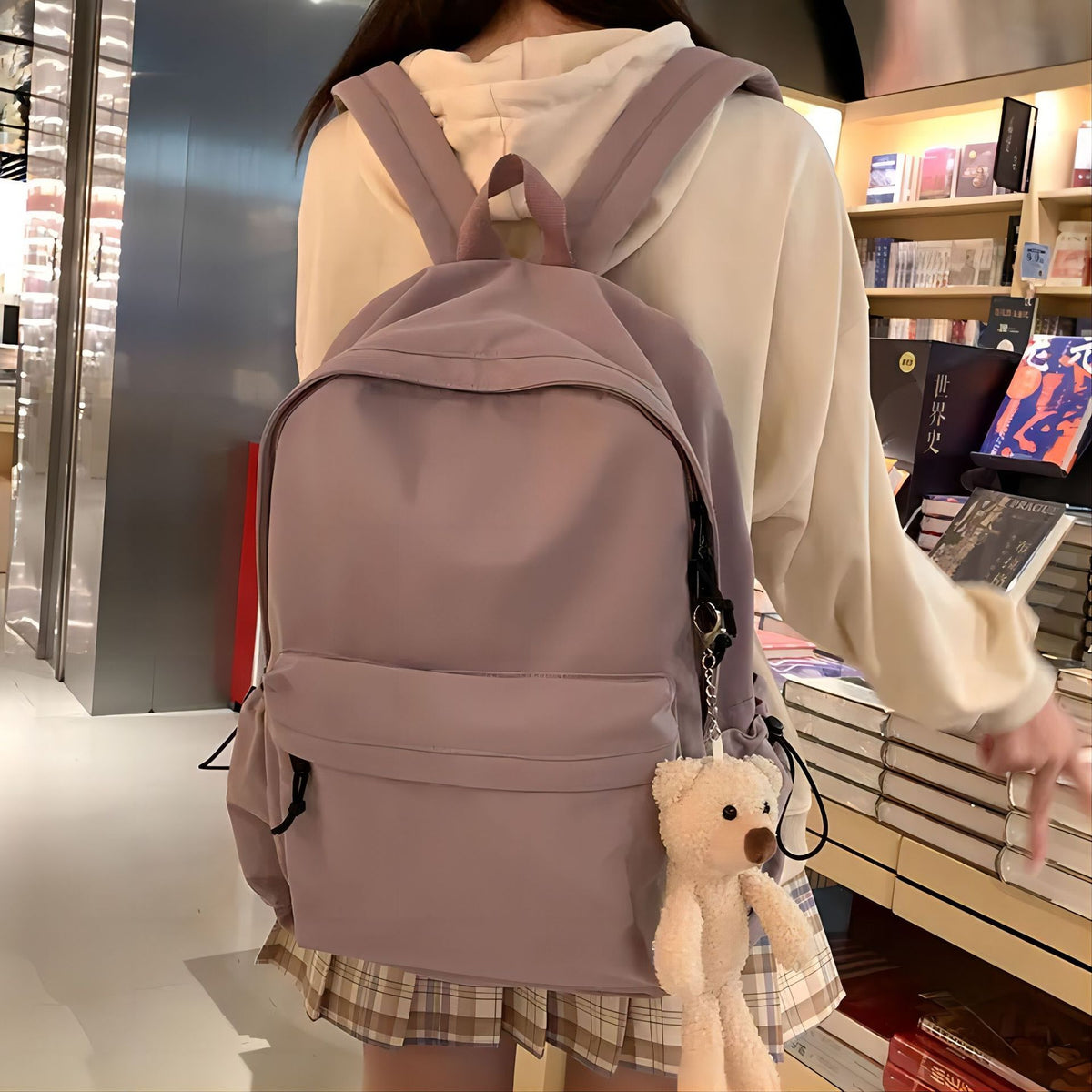 Large-capacity backpack