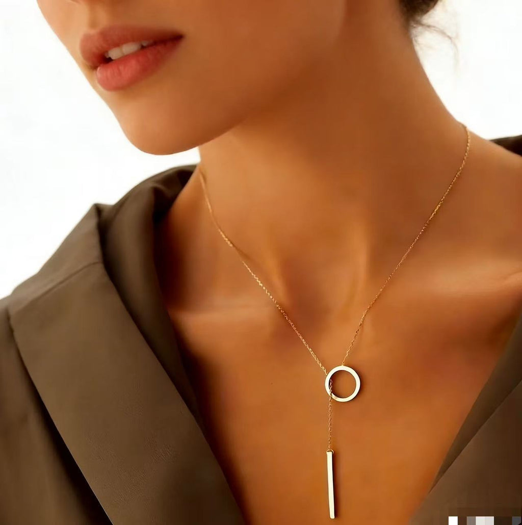 Minimalist Circle Pendant Necklace