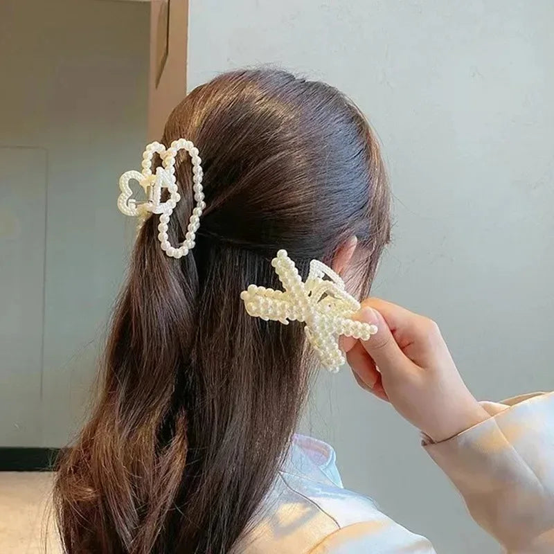 Elegant Pearl Bead Hair Claw Clip for Women – Geometric Ponytail Barrette Hair Accessory