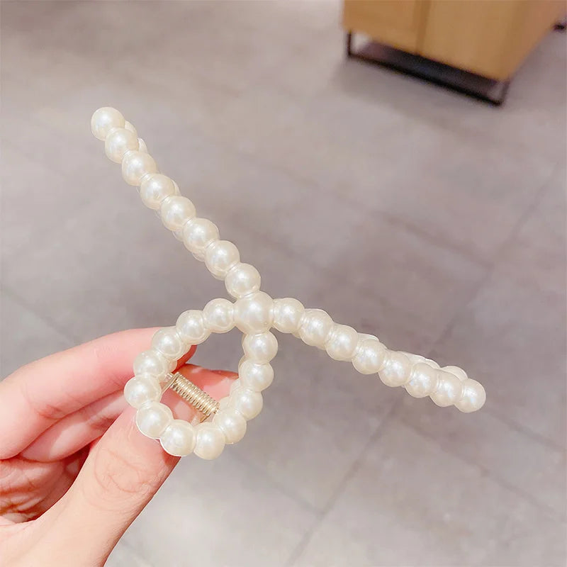 Gold S-Shaped Metal Hair Claw Clip for Women – Elegant Korean Duckbill Ponytail Clip