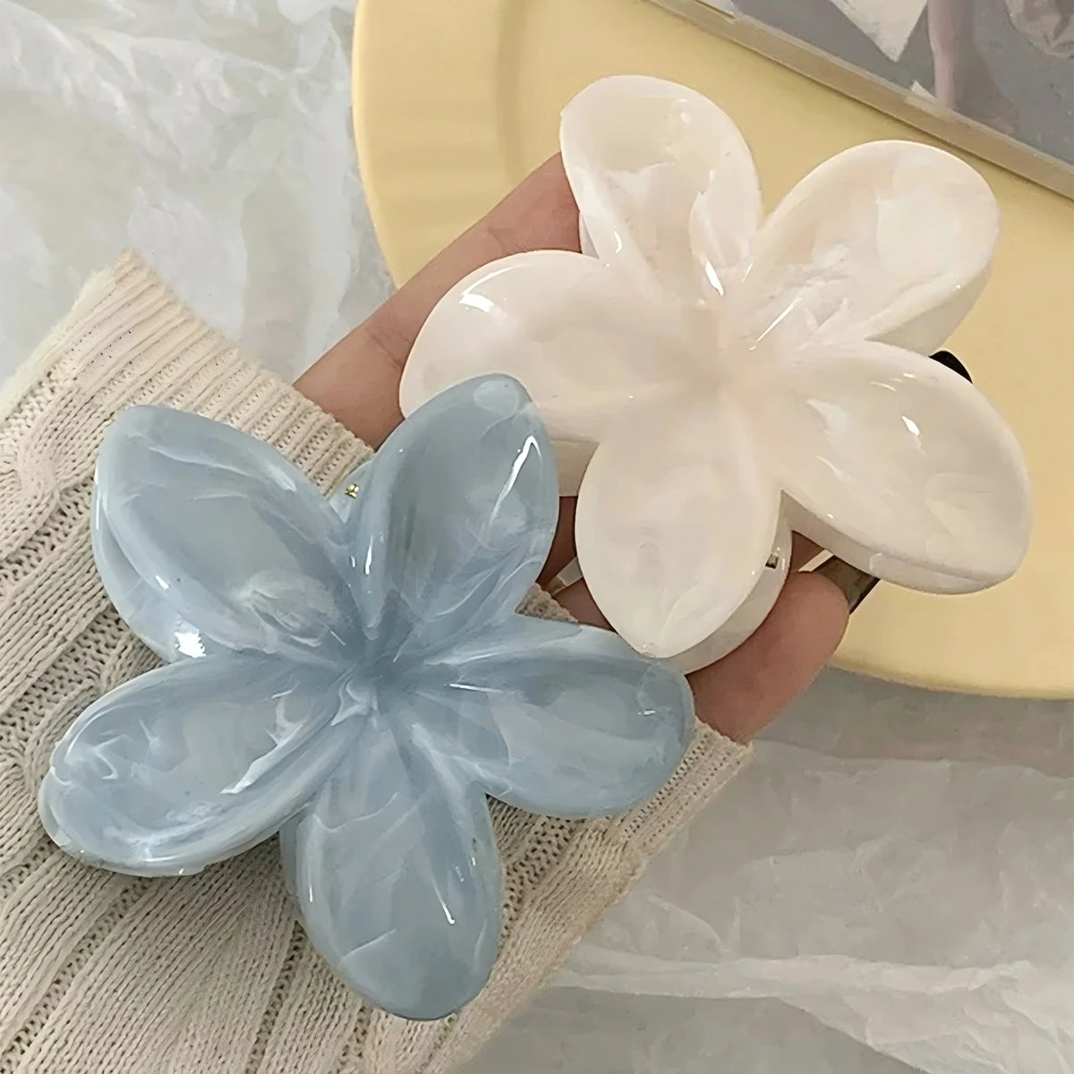 Hawaiian Marble Flower Hair Claw Clips (2 pcs) | Beach Holiday Hair Accessories