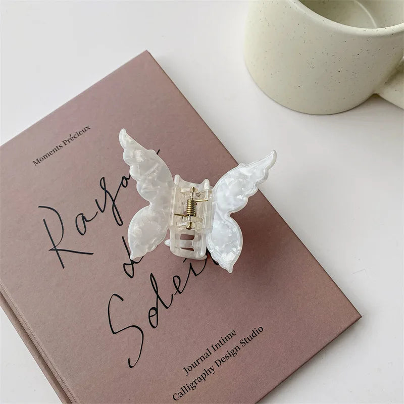 Vintage Butterfly Acetate Hair Claw Clip – Sweet Trendy Barrette for Women & Girls