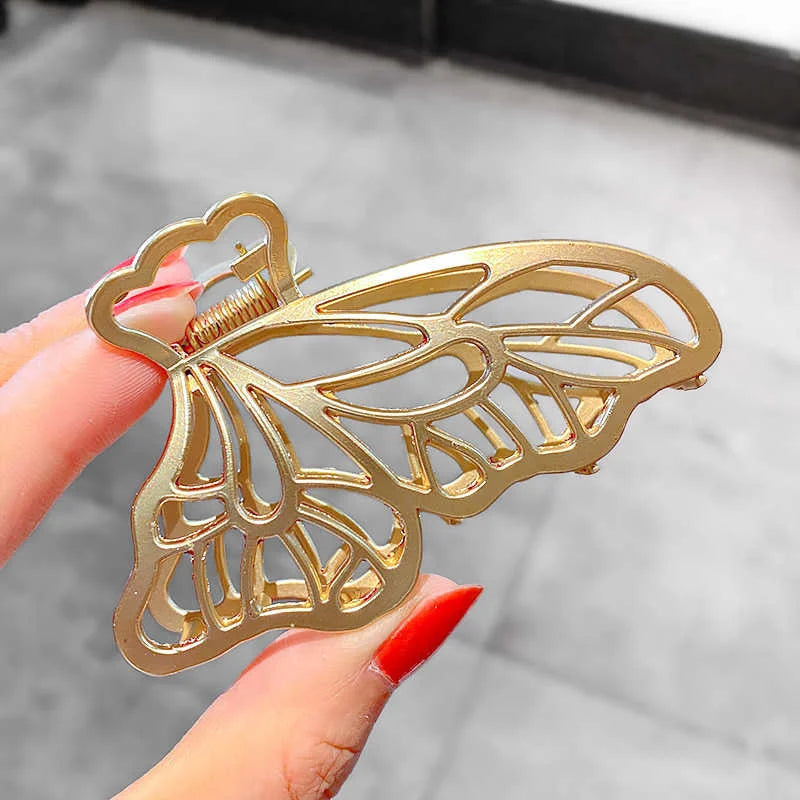 Gold S-Shaped Metal Hair Claw Clip for Women – Elegant Korean Duckbill Ponytail Clip