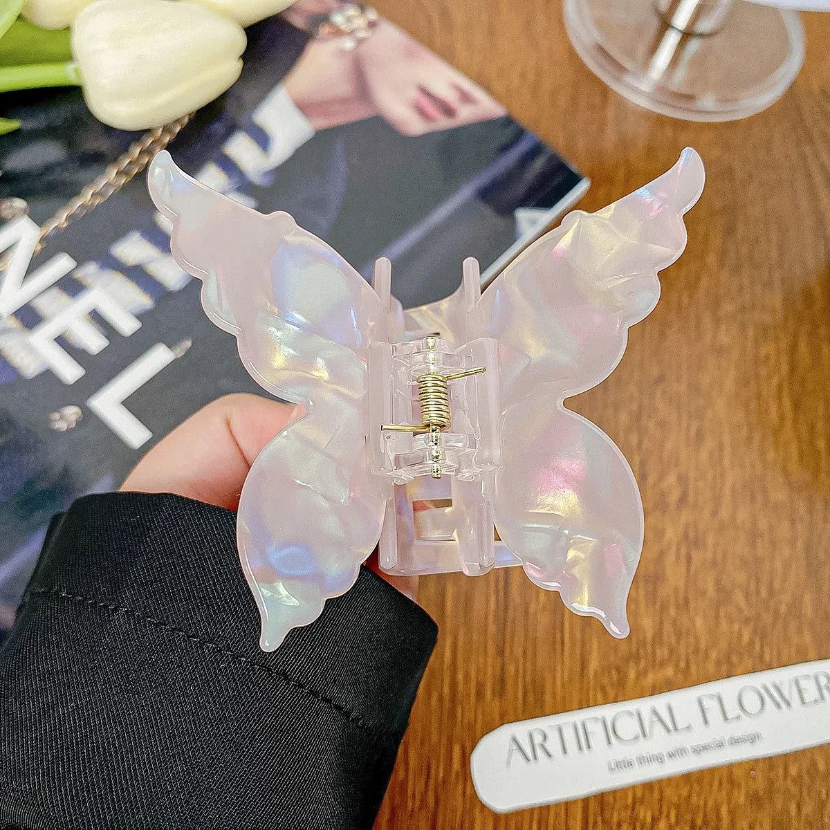 Butterfly Hair Claw Clip – Sweet French Acetate Barrette for Women