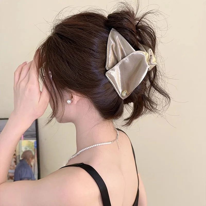 Rhinestone & Pearl Bow Hair Claw Clip | Elegant Women's Hair Accessory