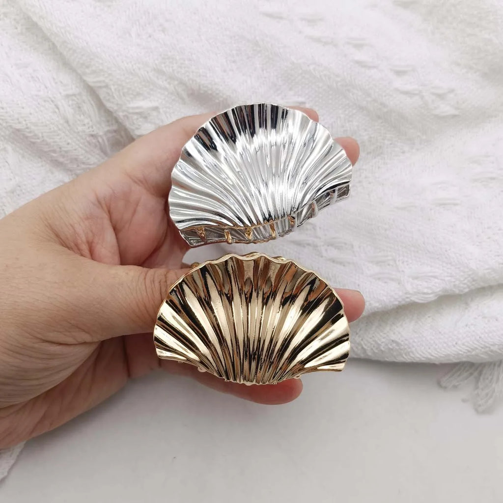 Metal Shell Shape Hair Claw Clips for Women – Irregular Texture Ponytail Hairpin (1/2 PCS)