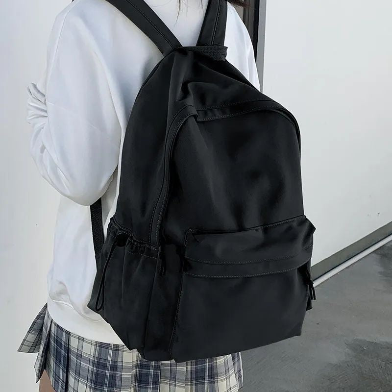 Large-capacity backpack