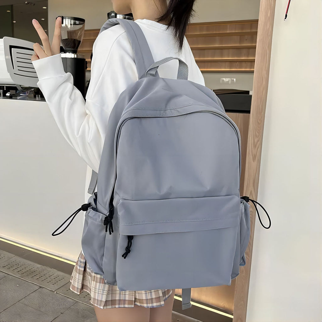 Large-capacity backpack